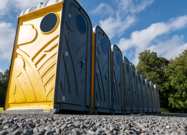Best VIP or Luxury Restroom Trailers  in Orange Grove, TX